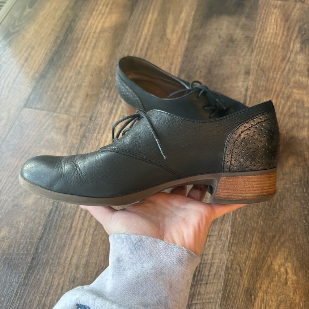 Dansko Louise Oxford Size 40 - Picture 4 of 7